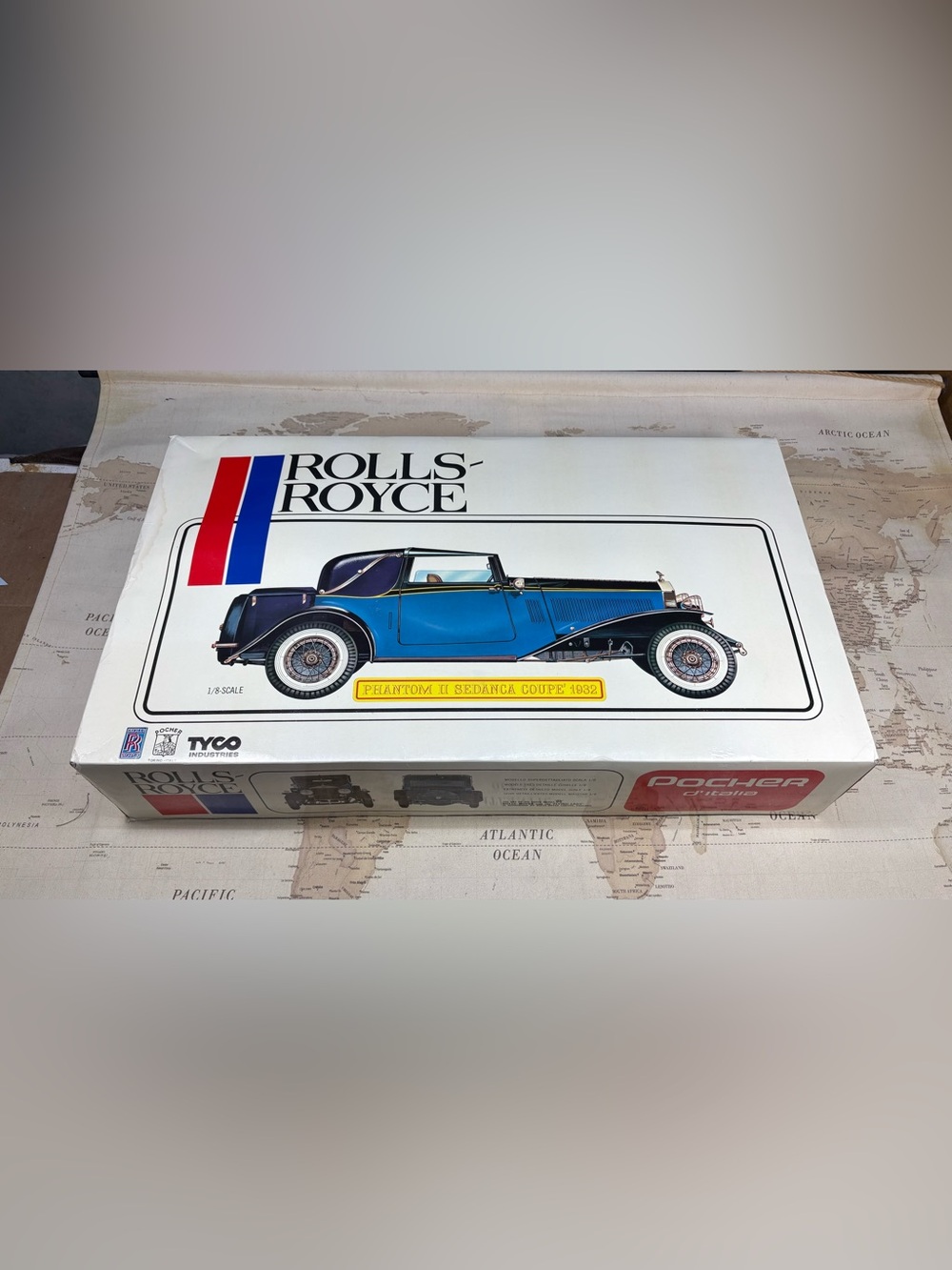 Pocher Rolls-Royce Sedanca Coupe Phantom II 1932 Model Kit 1/8 Scale